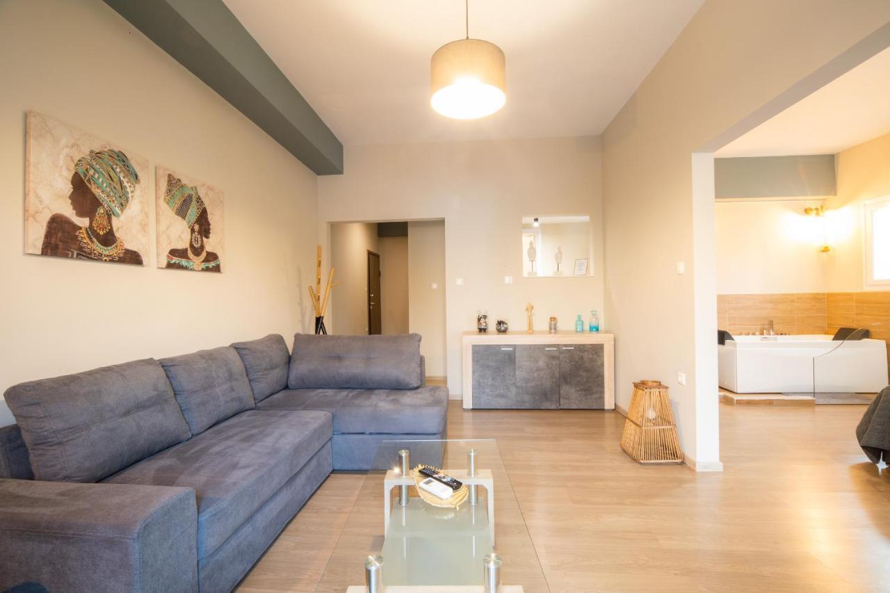Belajo Central Apartment And Jacuzzi !! Volos Exterior photo